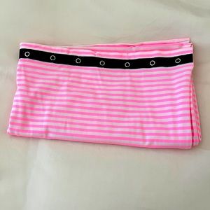 NWOT- Lululemon scarf- multi-way